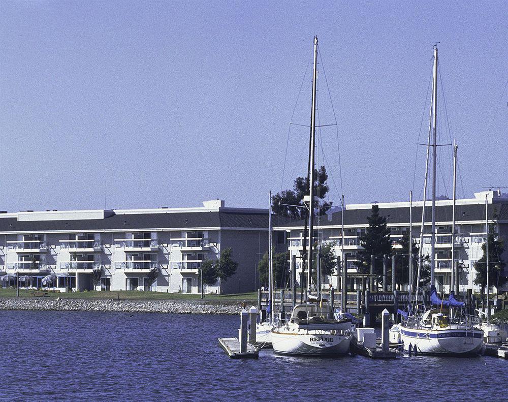 Executive Inn & Suites Ώκλαντ Εξωτερικό φωτογραφία