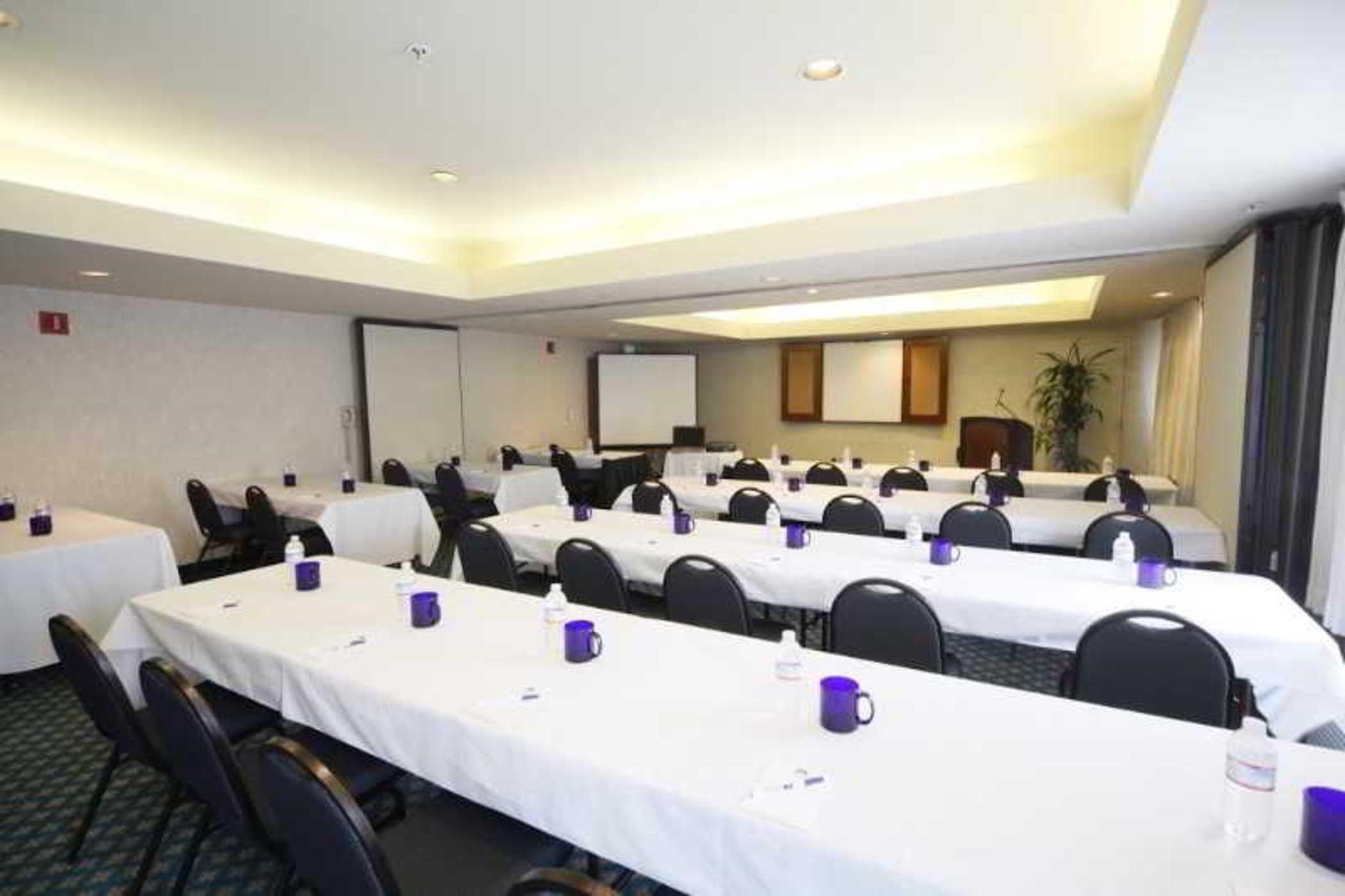 Executive Inn & Suites Ώκλαντ Εξωτερικό φωτογραφία